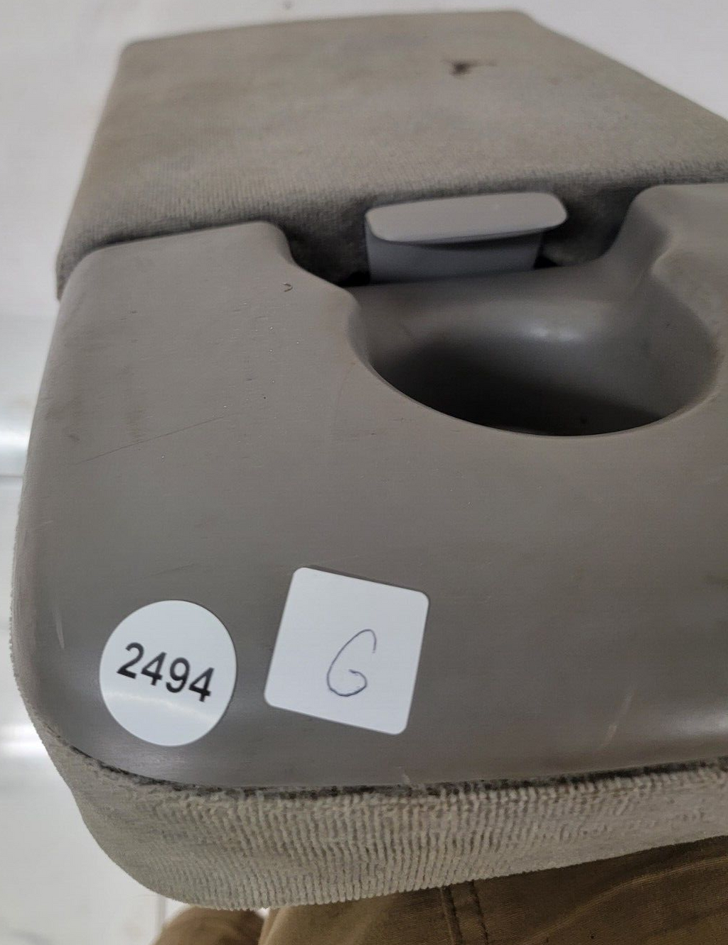 97-03 FORD F150 CENTER CONSOLE JUMP SEAT ARMREST 1 Cup Holder CLOTH Gray JS6
