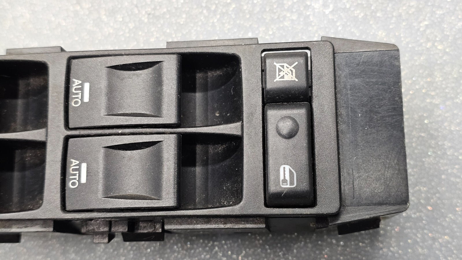 🔥07-10 Caliber Compass Patriot Left Driver Master Power Window Switch Black