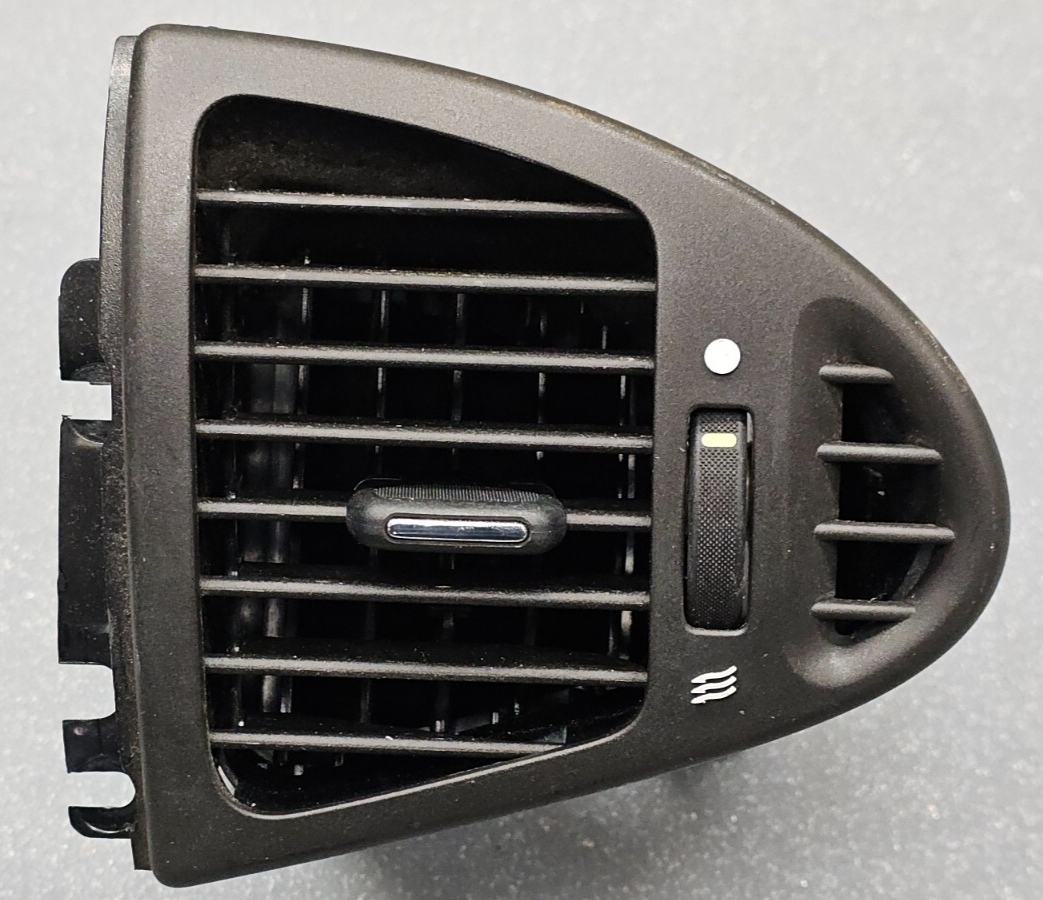 🔥02-08 Jaguar X-Type Dash Center LEFT DRIVER Outer AC A/C Air Vent Heater Panel