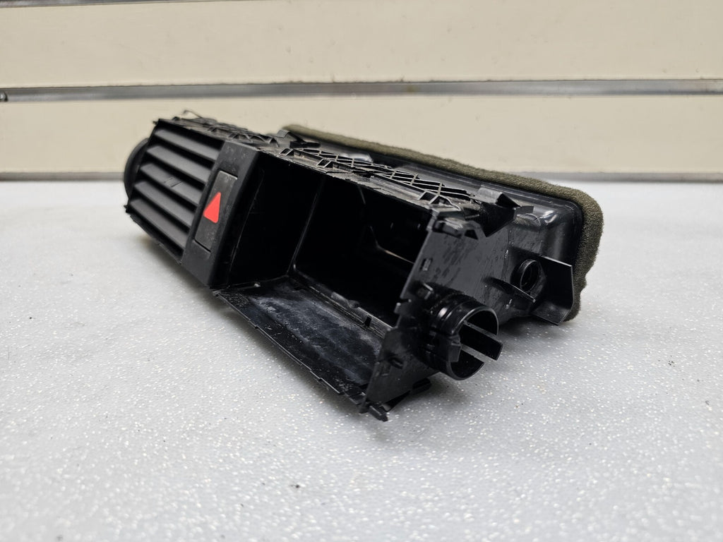 11-14 VOLKSWAGEN VW JETTA CENTER DASH AC AIR VENT HEATER FILTER WARMER INTERIOR