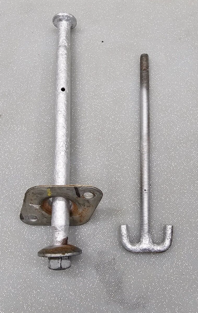 01-10 Chrysler PT Cruiser Spare Tire Screw Bolt Hanger Hook Cover Assembly Mopar