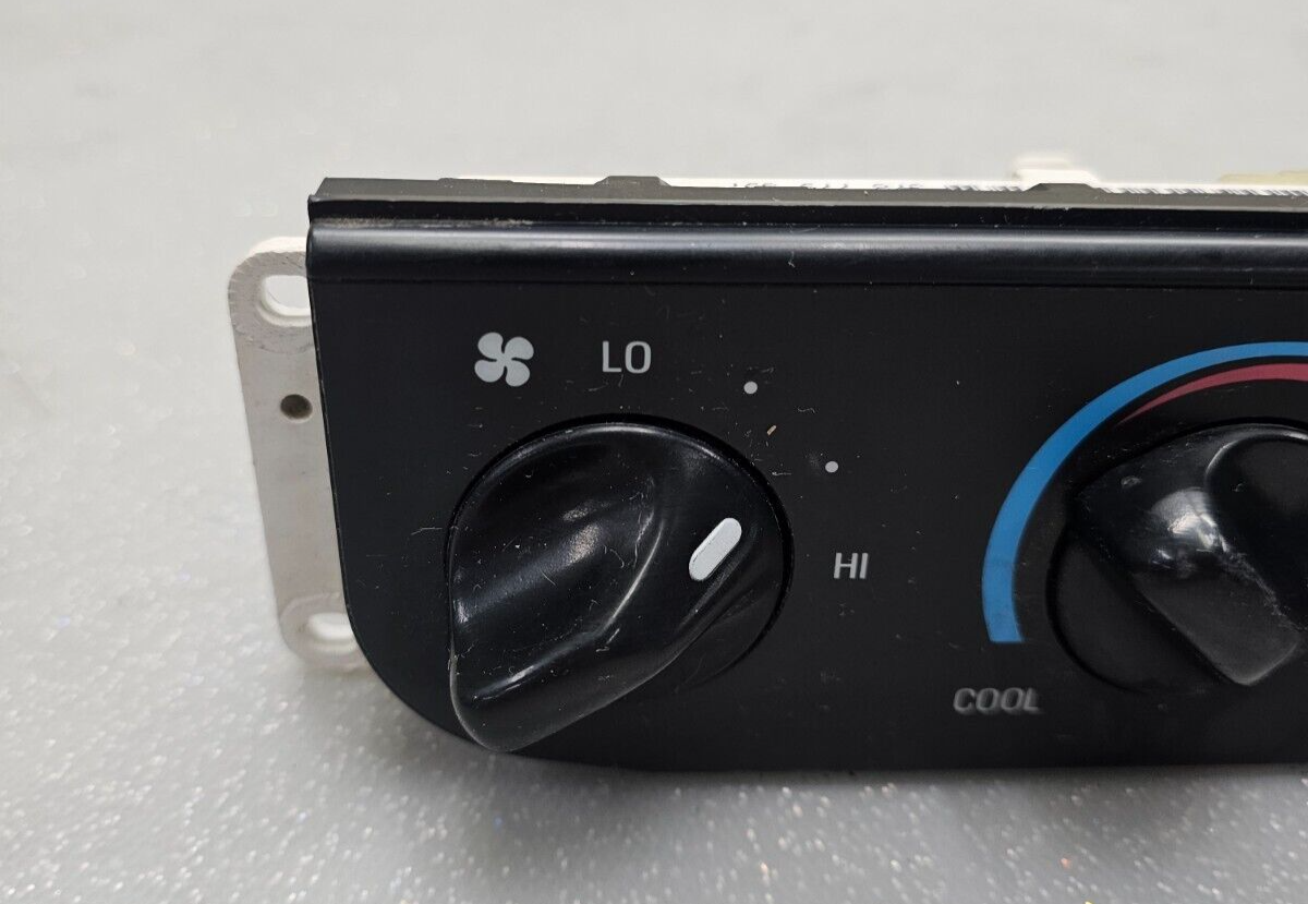 97-03 Ford F150 F250 Expedition Heater A/C Climate Control Panel Dash Unit Temp