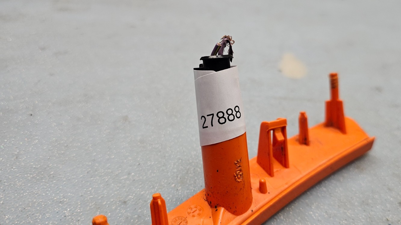 🔥2017-2025  PACIFICA Voyager Driver Side Marker Lamp ORANGE