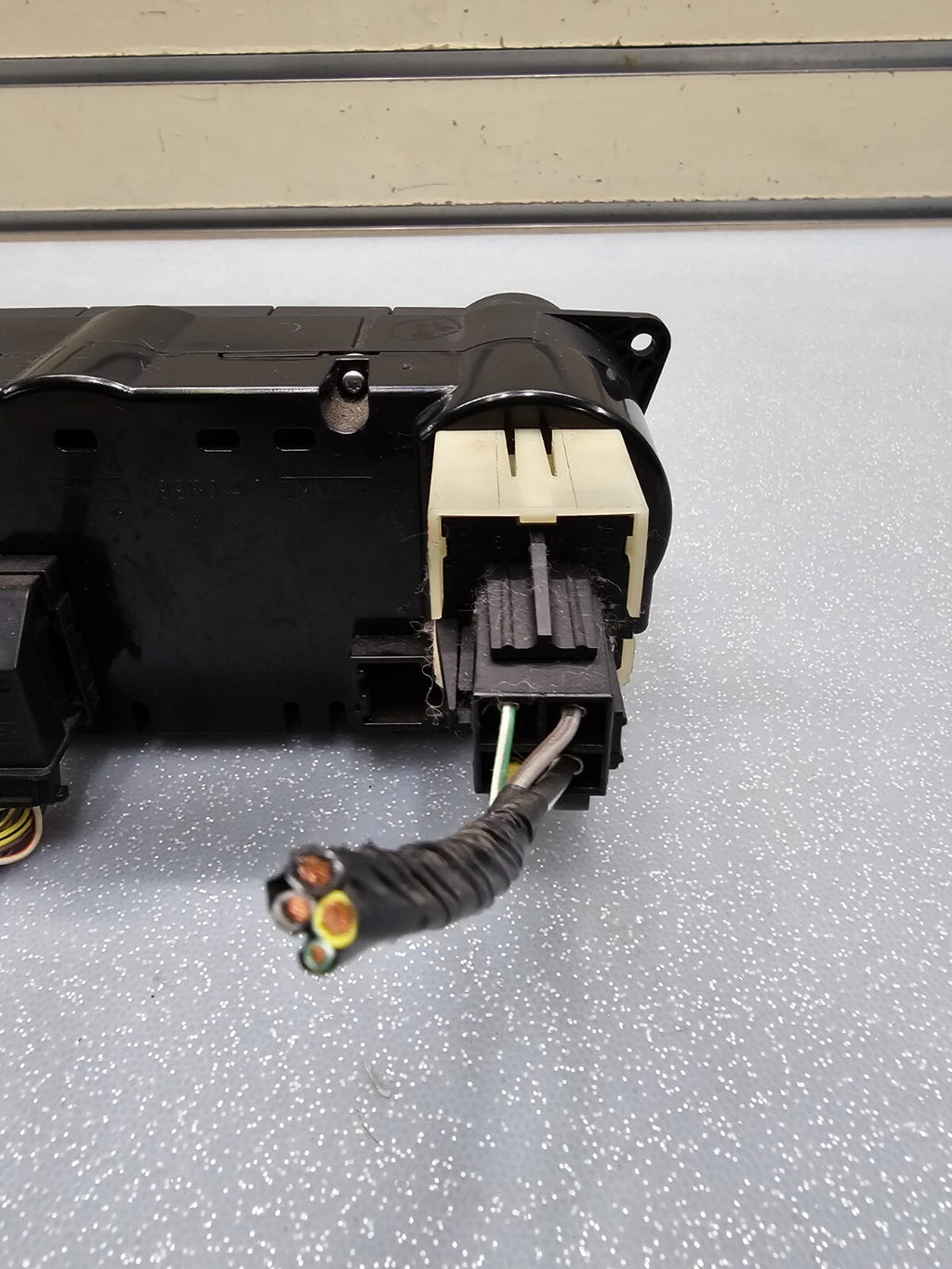 08-11 FORD FOCUS Dash Climate Control Panel Switch MAX A/C Heater Temperature