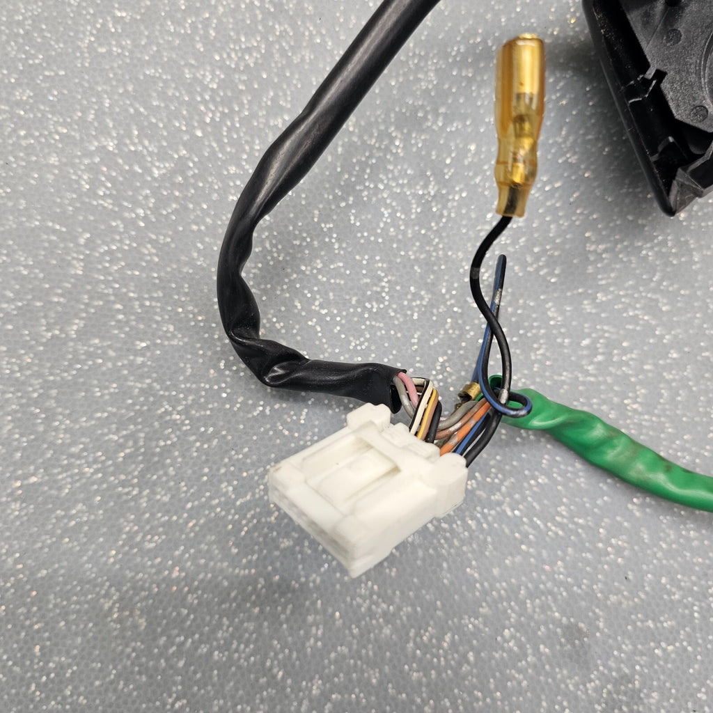 🔥2004-2009 MAZDA 3 STEERING  WHEEL AUDIO RADIO CRUISE CONTROL SWITCH OEM