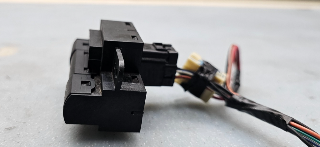 🔥09-10 Chrysler 300 Grand Caravan Hazard Warning Light Control Switch Black OEM
