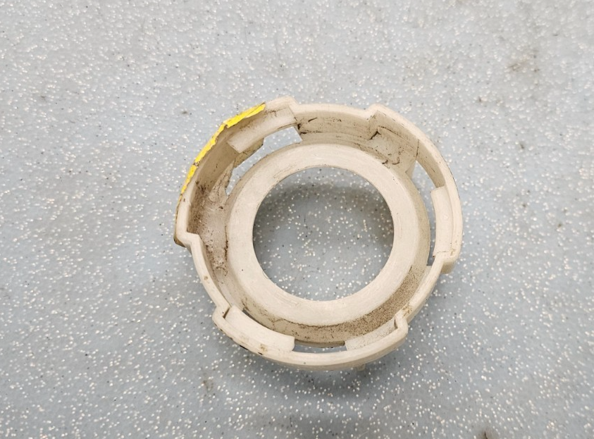 🔥99-15  Pathfinder altima murano Xterra Headlamp Socket Cover  TAN