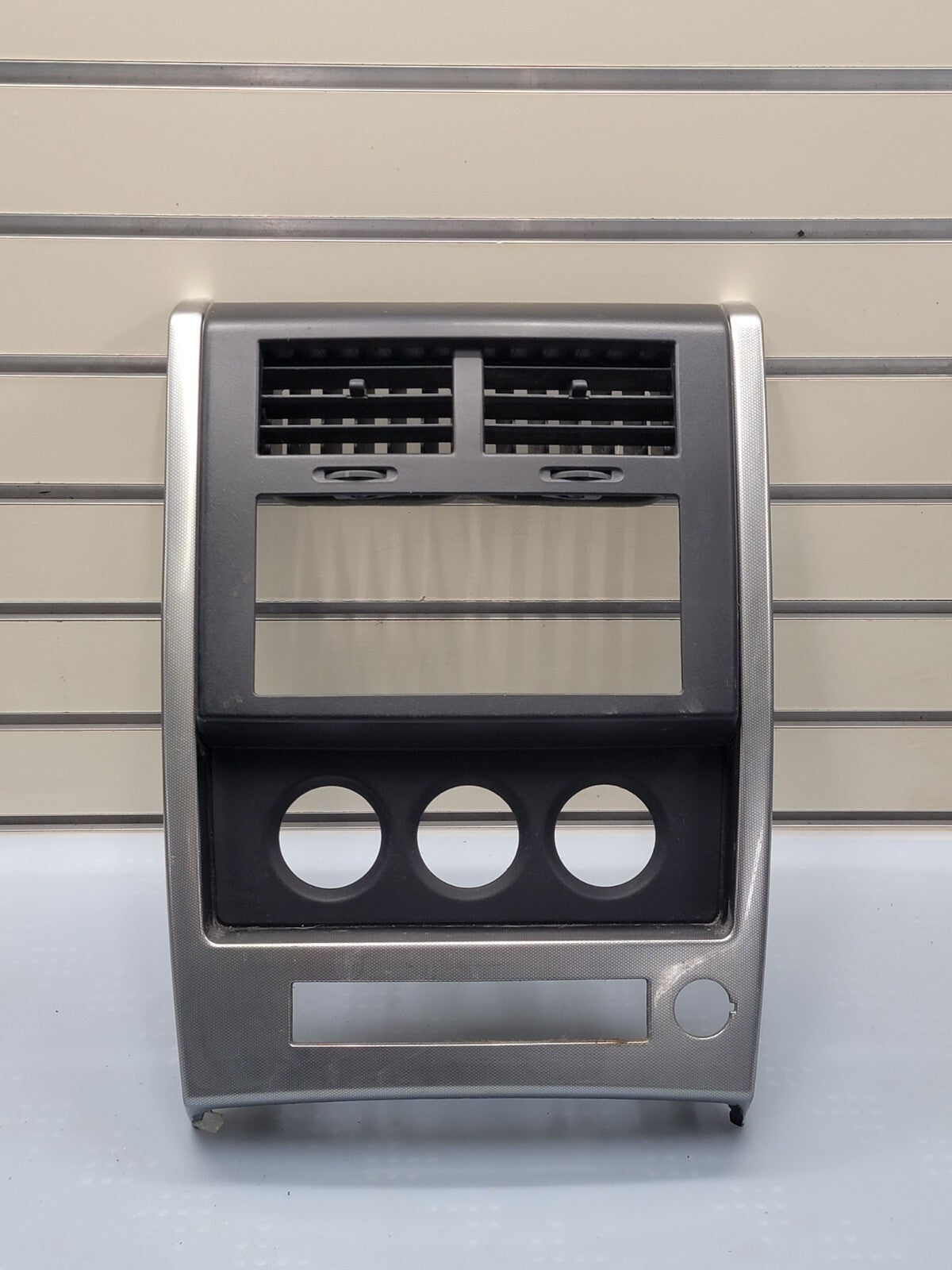 🔥08-12 Liberty Center Dash Radio Stereo Climate Trim Panel Bezel Black/Silver