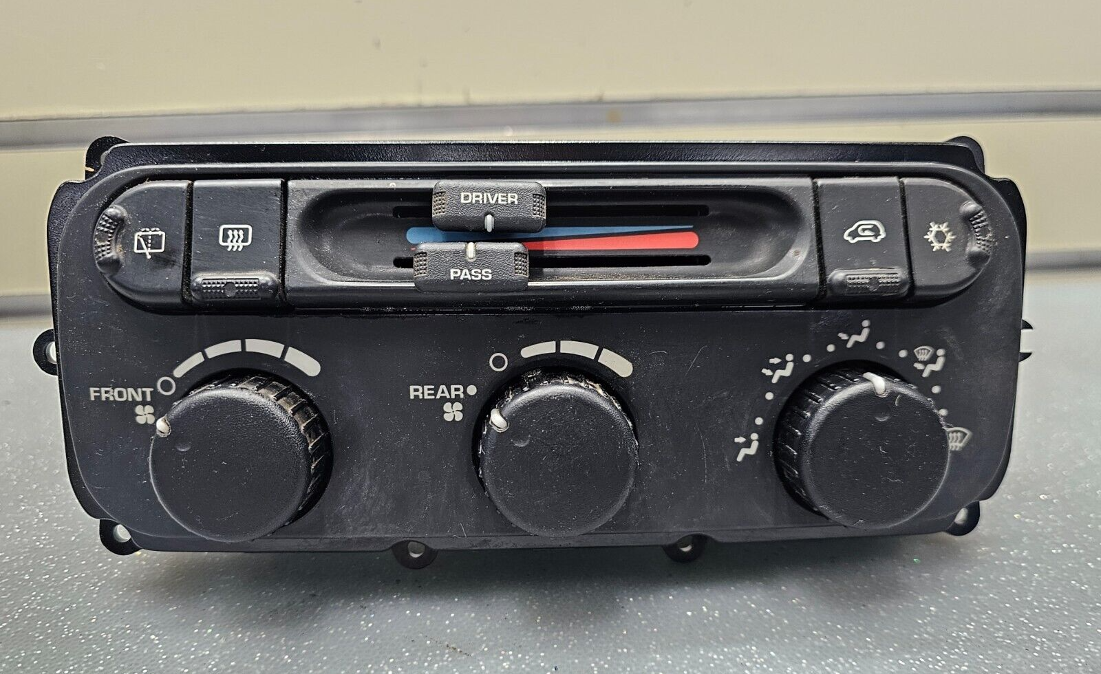 🔥04-07 Dodge Caravan Town Country Dash AC Climate Temperature Heater Control