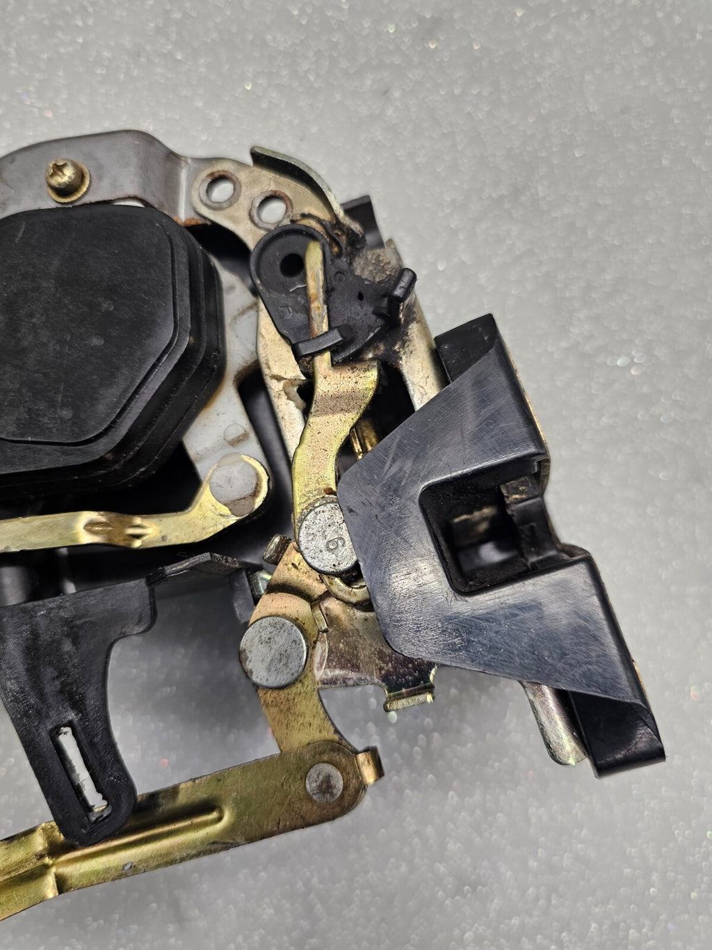 🔥97-01 Toyota Camry Rear Driver Power Door Lock Actuator Latch Assembly