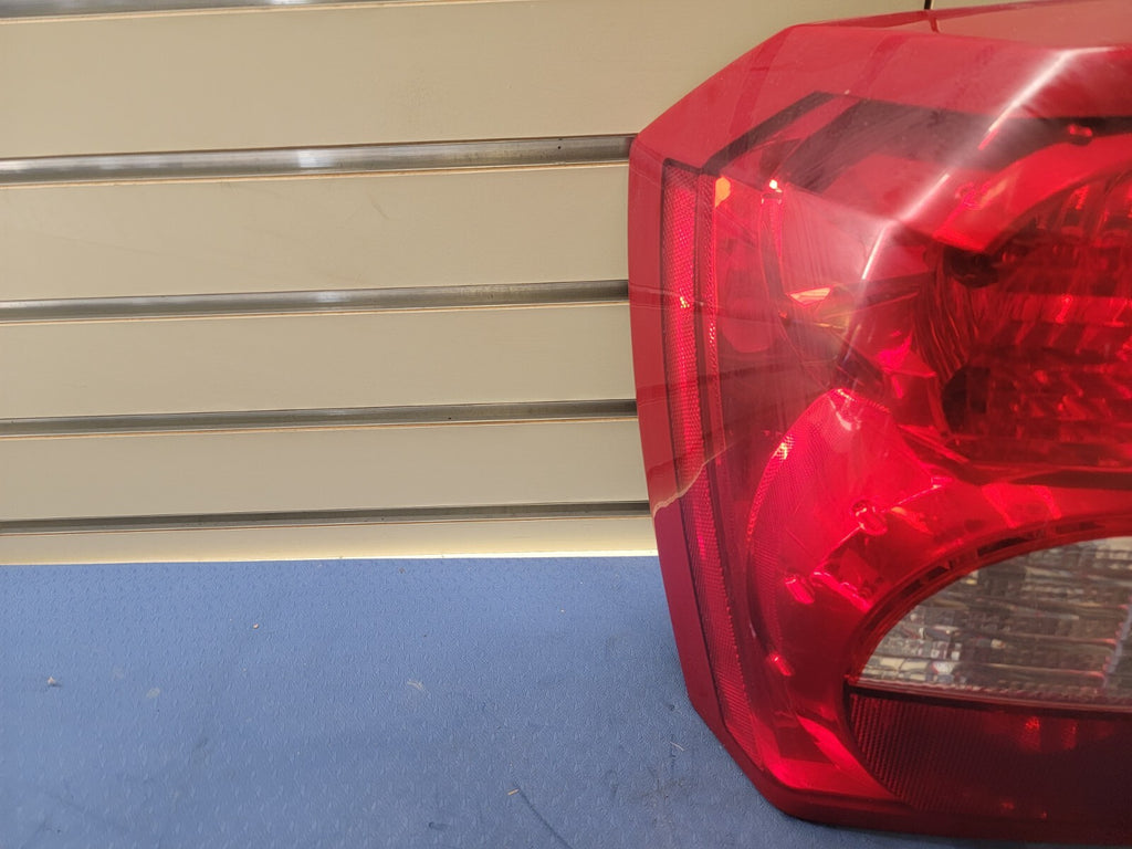 🔥2008-2012  DODGE CALIBE DRIVER LEFT Tail Light Assembly