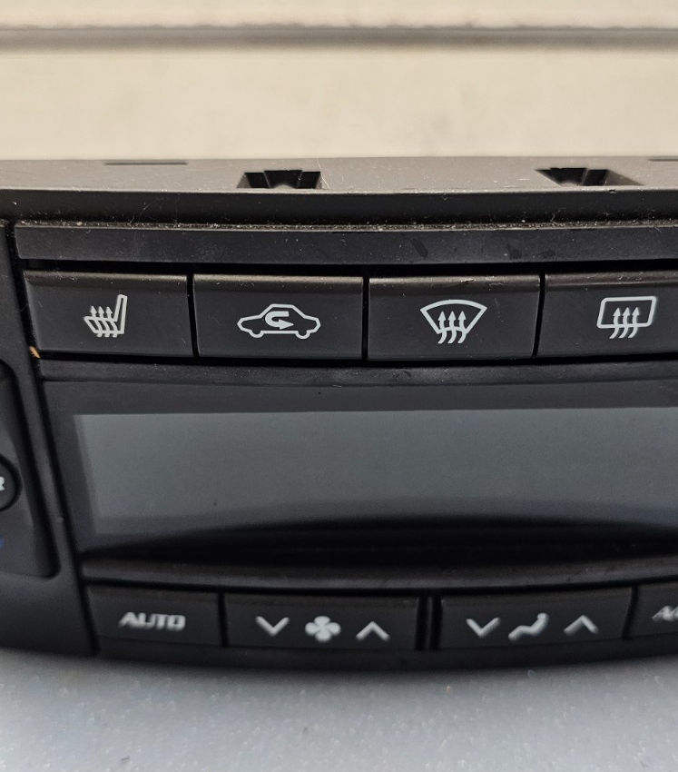 🔥03-07 Cadillac CTS Climate Control Panel Temperature A/C AC HVAC Heater Black