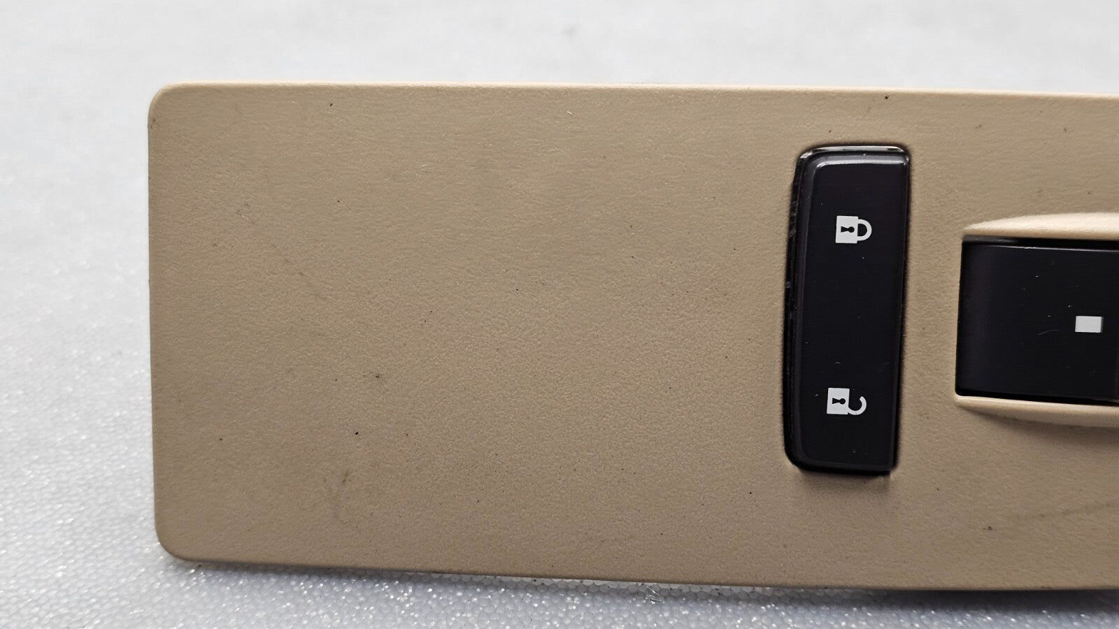 🔥06-11 Buick Lucerne Front Right Passenger Power Window Switch Assembly Tan OEM