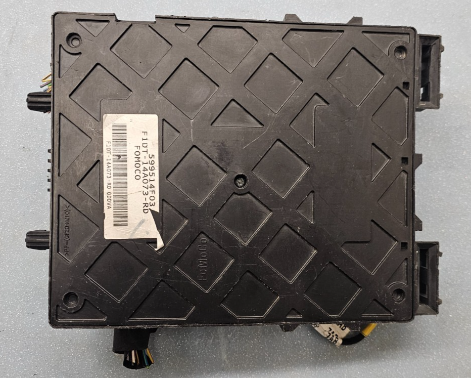 🔥2016 Escape Focus Fuse Relay Box Itegrated Power Junction Body Control Module