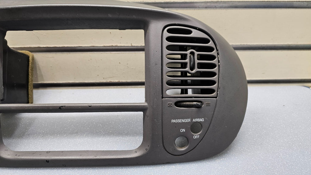 🔥97-03 Ford F150 Center Dash AM FM Radio Climate Trim Stereo BEZEL Panel Gray