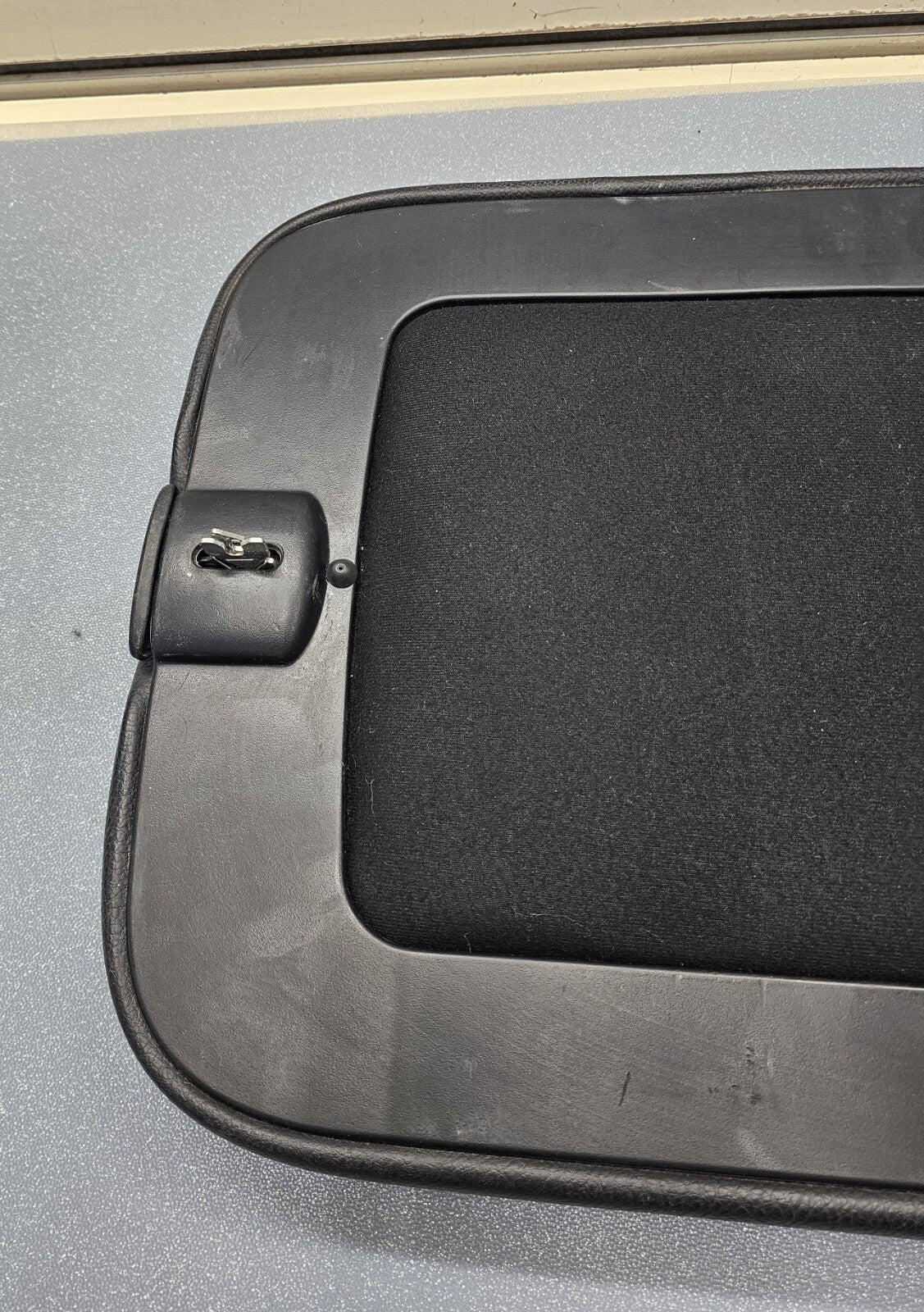 🔥02-08 Dodge RAM Center Console Jump Seat ARMREST Cover Lid Leather BLACK JS7