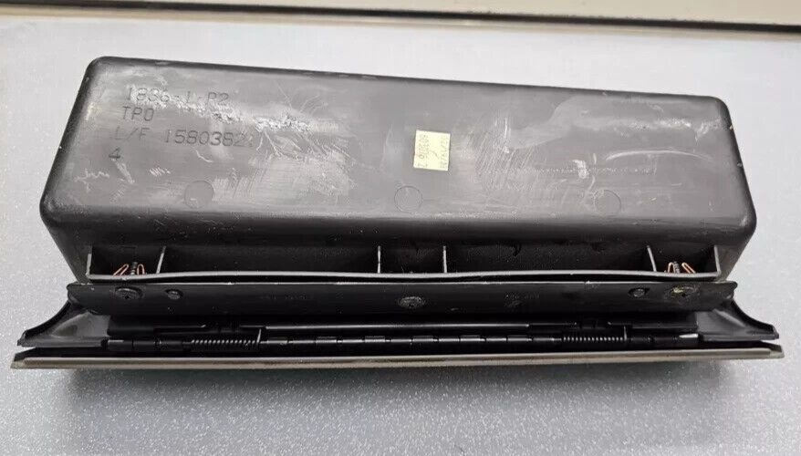 🔥07-13 Silverado SIERRA Dash UPPER GLOVE BOX Storage Compartment Door Tan G4