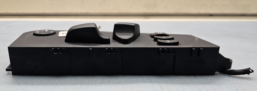 🔥07-13 BMW X5 E70 Front Left Driver Seat Adjustment Control Switch Black OEM