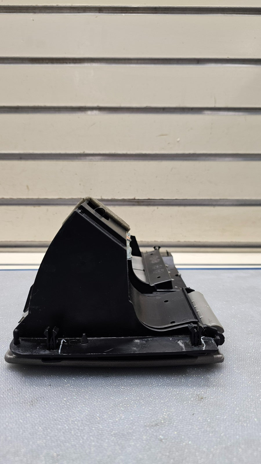🔥95-98 CHEVY GMC SILVERADO YUKON TAHOE C/K Lighter Port Ashtray Ash Tray Gray