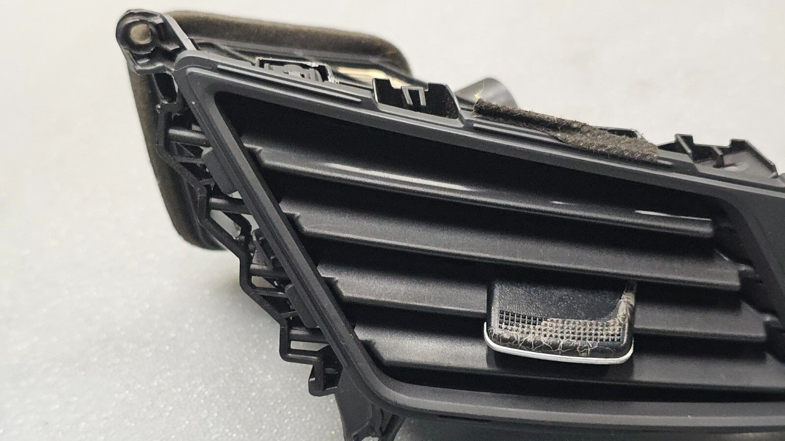 🔥11-13 Hyundai Sonata Dash Right Passenger Air Vent A/C AC Heater Panel Black
