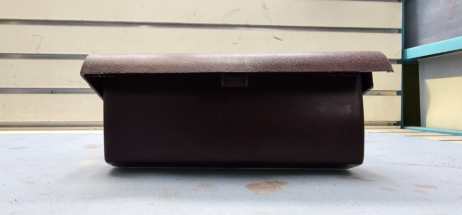🔥88-94 Chevy GMC Yukon C/K Blazer Dash FM Radio Strereo bezel Panel Maroon red