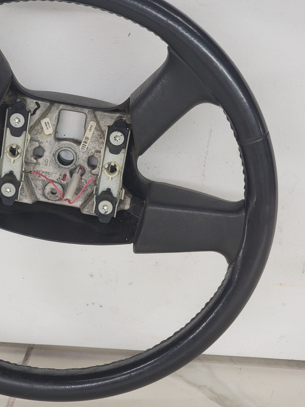 🔥03-06 SILVERADO SIERRA YUKON TAHOE SUBURBAN STEERING WHEEL LEATHER BLACK