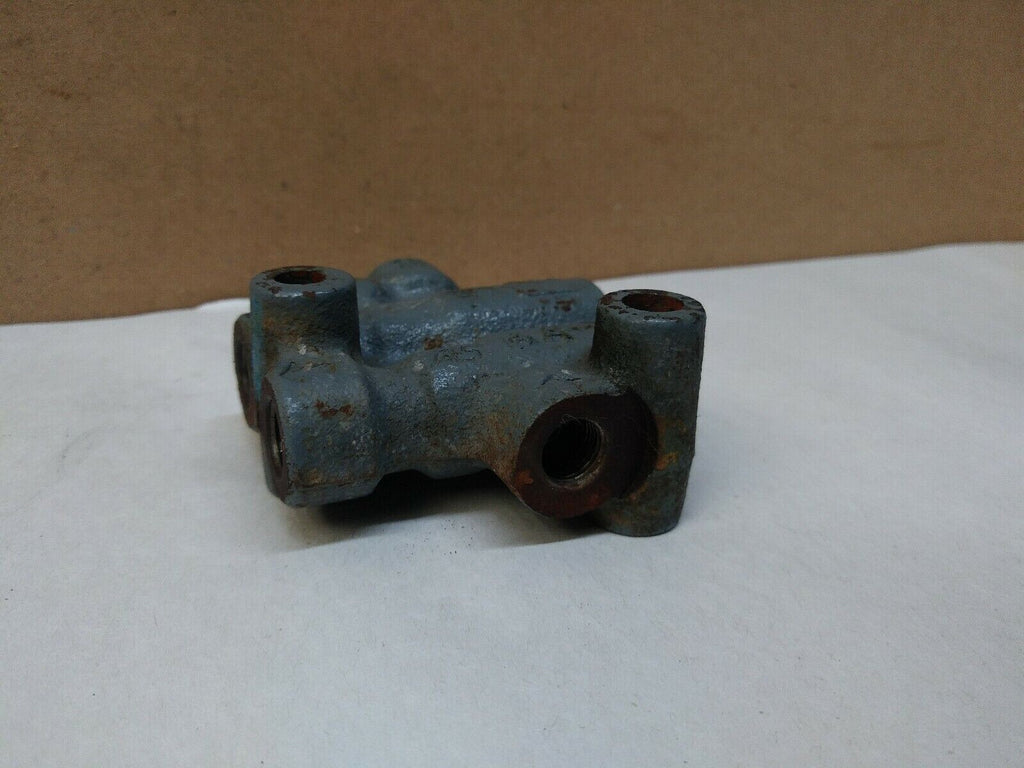 03-08 Toyota Corolla Brake Proportioning Regulator Valve (w/o ABS)/TC