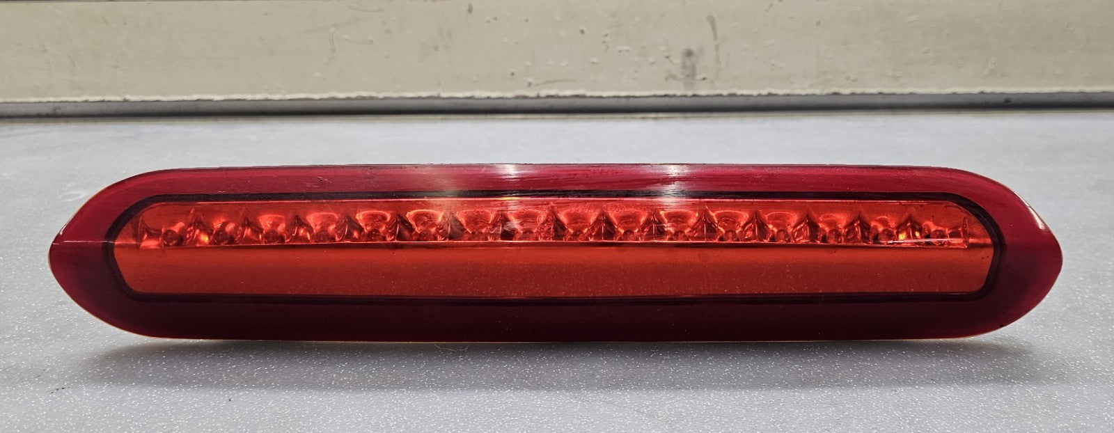 🔥2005-2009 Kia Sportage Rear LED 3rd Third Brake Light OEM