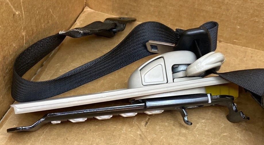 🔥11-20 GRAND CARAVAN TOWN COUNTRY LEFT DRIVER FRONT SEAT BELT BUCKLE LATCH OEM