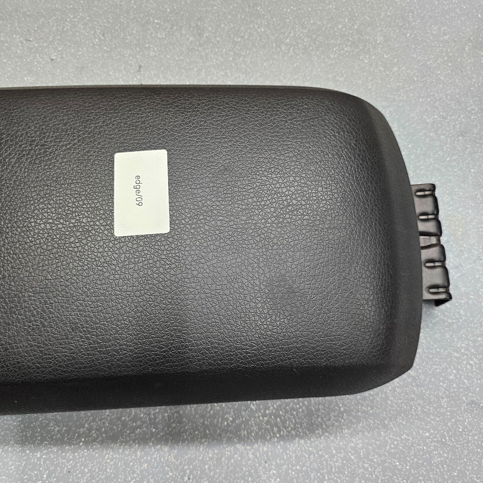 07-10 Edge Front Center Console Lid Leather Armrest Assembly Top Pad Cover Black