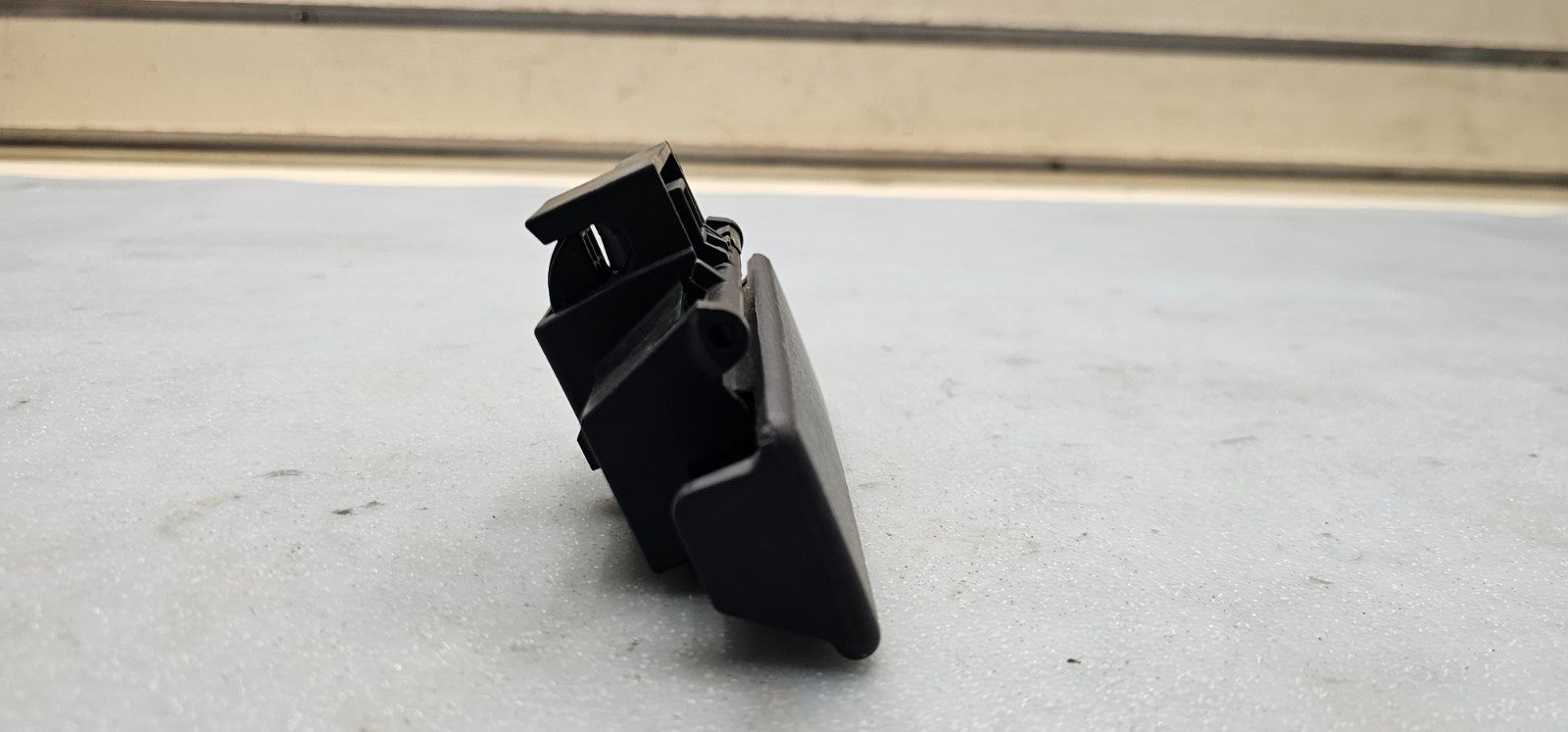 🔥07-10 Ford Edge Dash Glove Box Lock Latch Release Handle OEM