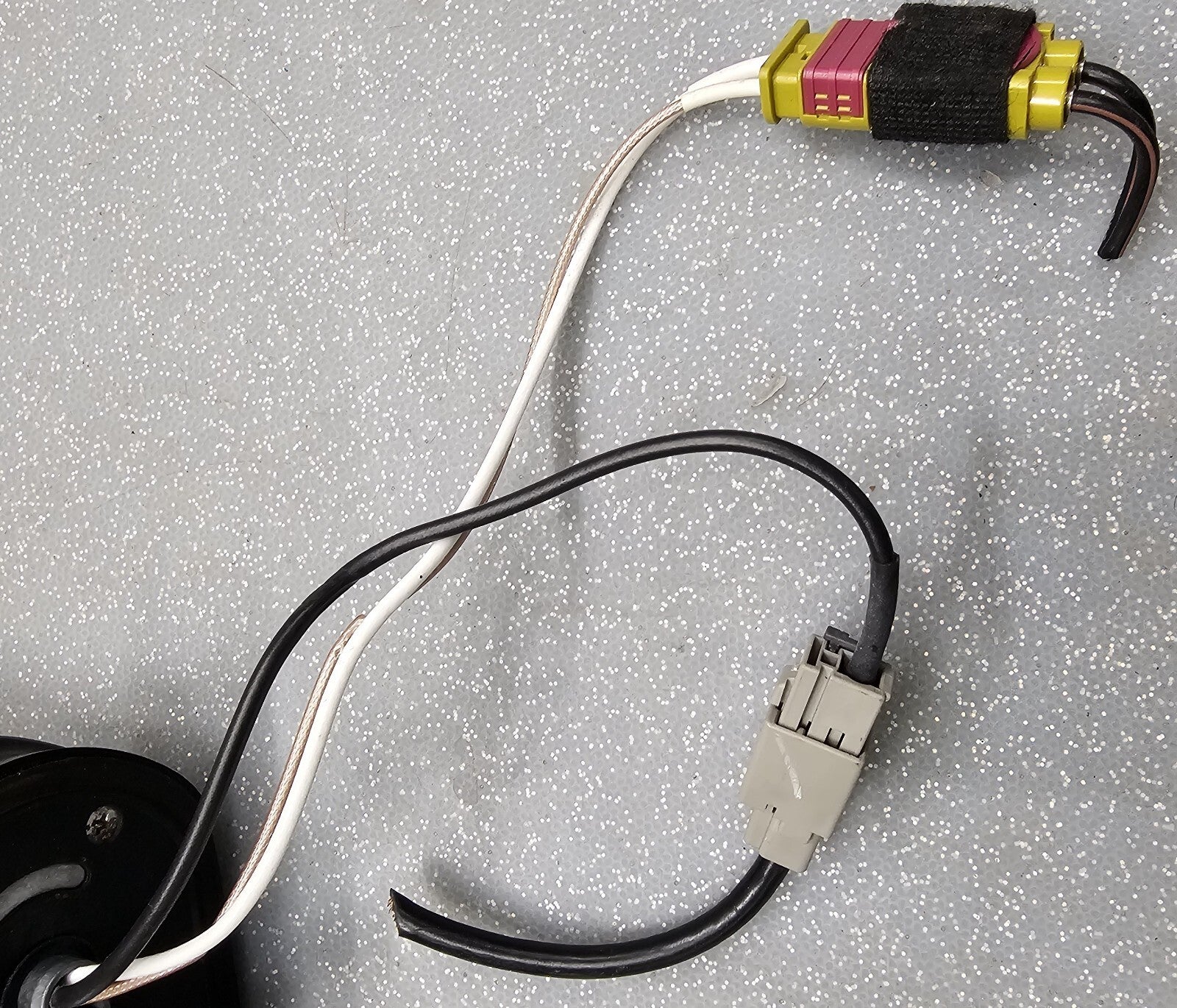 🔥2011-2015 Kia Sorento AM FM Radio Roof Mounted Antenna Assembly OEM
