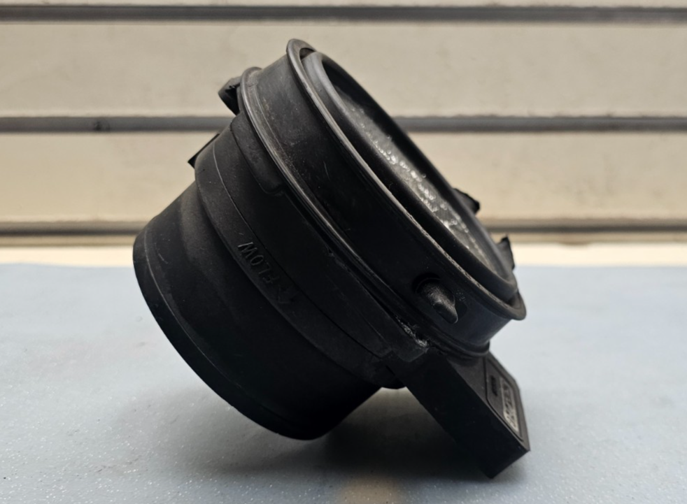 🔥1999-2002 Eldorado MAF Mass Air Flow Meter Sensor BLACK