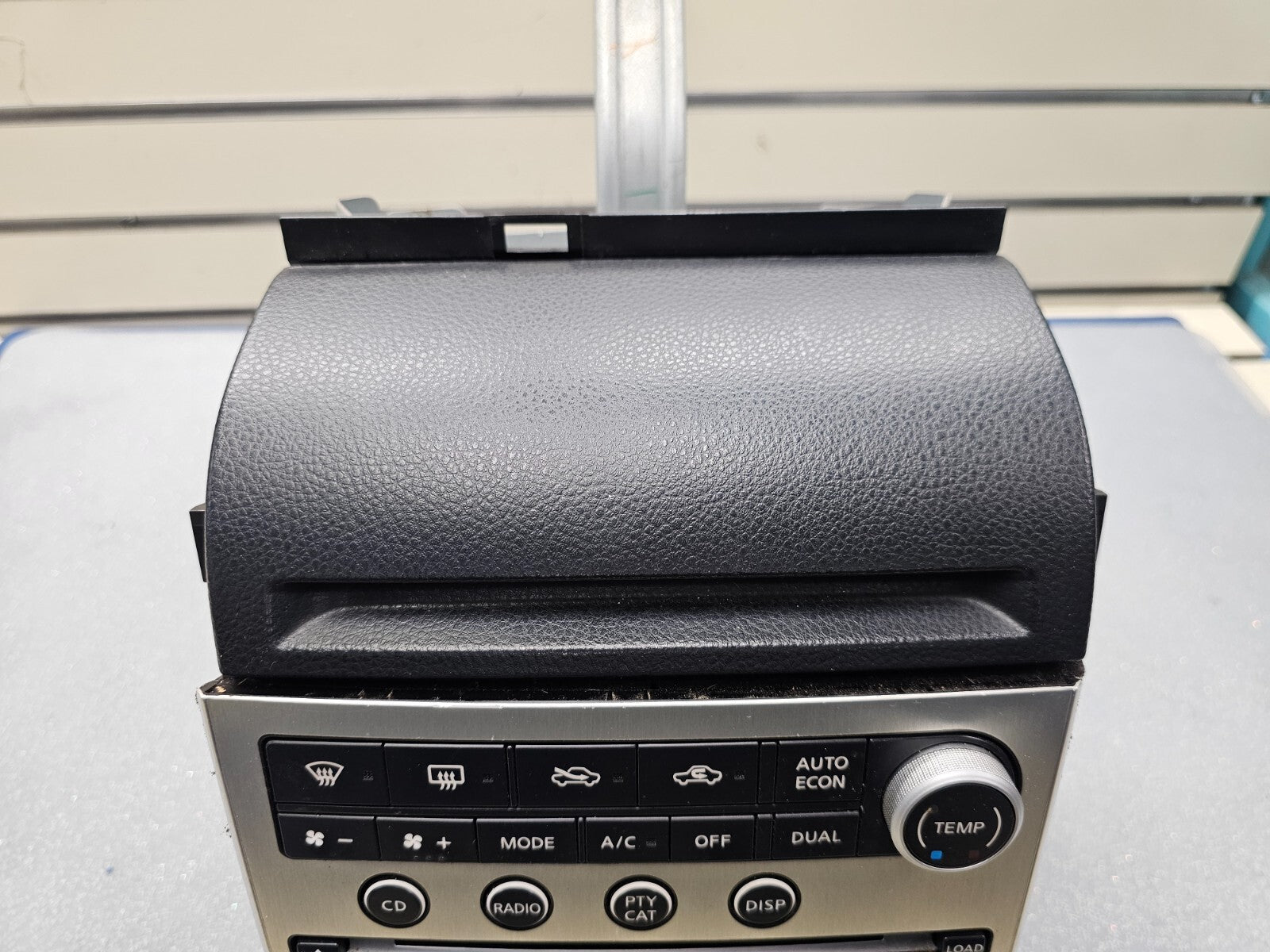 🔥06-07 Infiniti G35 V36 Audio Equipment Radio Receiver  AM-FM-CD 2 Door OEM