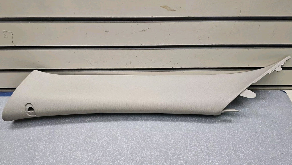🔥07-13 Silverado Sierra A Pillar Roof Molding LEFT Driver Light GRAY P2