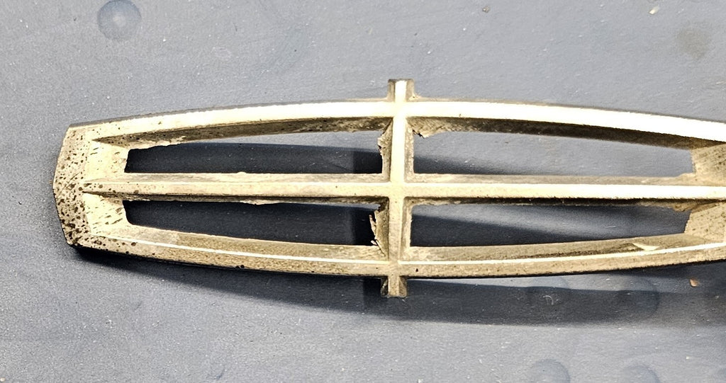 2003-2011 Lincoln Town Car Door Front Center Hood Chrome Emblem Logo Symbol OEM