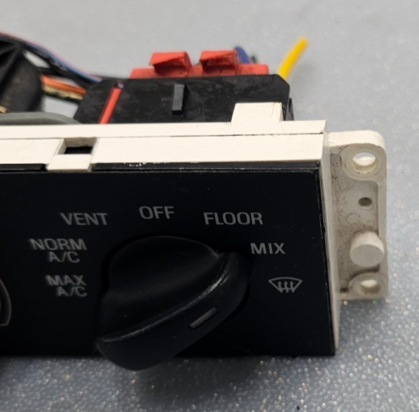 94-00 Ford Mustang Dash A/C Heater Climate Temperature Control Panel Conditioner