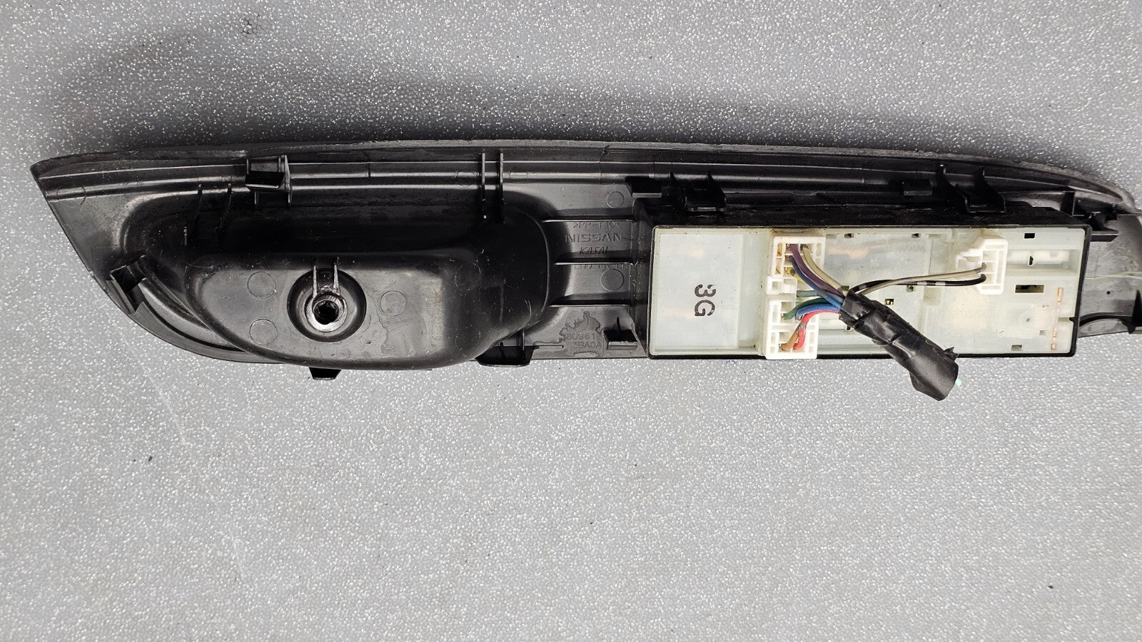 🔥12-19 Versa Versa Note Left driver Master Power Window Switch Bezel Black OEM