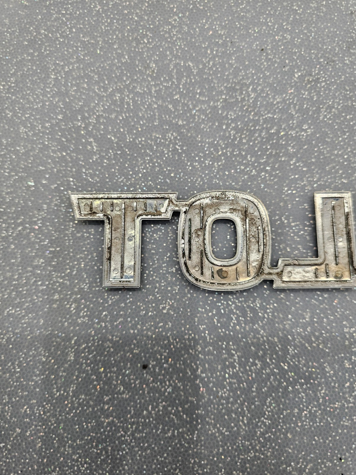 🔥2003-2008 HONDA PILOT REAR LID CHROME CENTER EMBLEM LOGO NAMEPLATE BADGE OEM