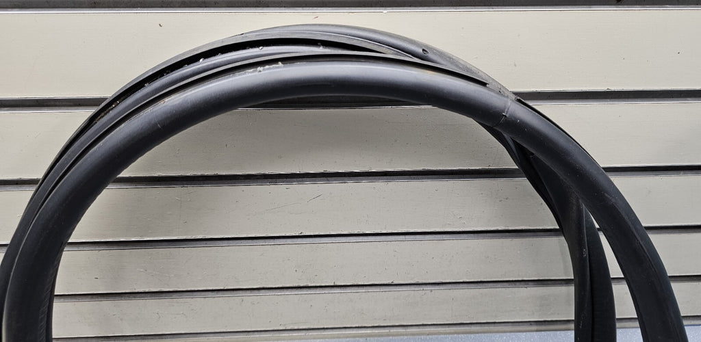 🔥08-12 Ford Escape Liftgate Tailgate Glass Surround Weatherstrip Seal Rubber