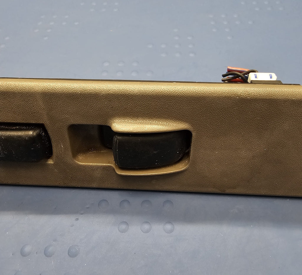 🔥98-04 Montero Sport Right PASSENGER Power Window Door Lock Switch Assembly Tan