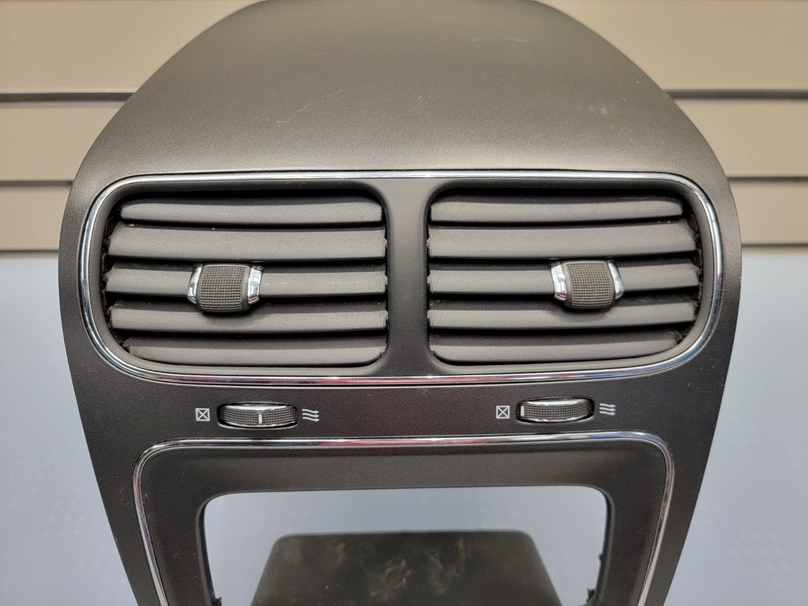 🔥2011-2020 Dodge Journey Center Dash Bezel For Radio With Air Vents OEM GRAY