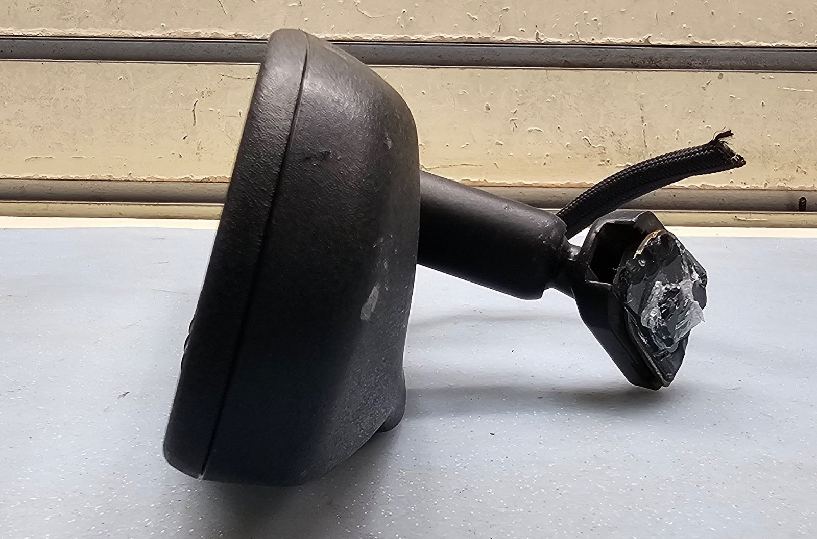 08-15 Acadia Enclave Yukon Tahoe GM RearView Mirror Auto DimCompass OnstarOEM/AE