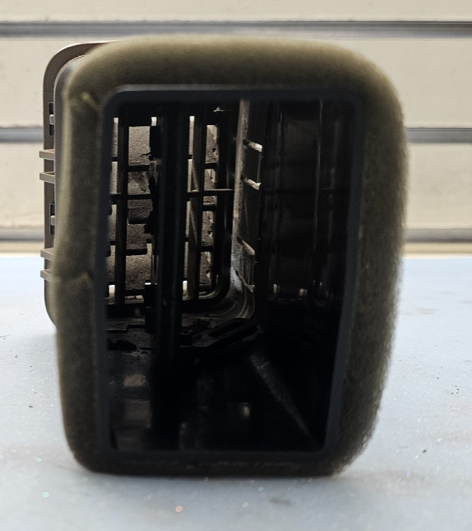 🔥99-06 Silverado Sierra Right Passenger Dash A/C HVAC AC Heater Air Vent Tan