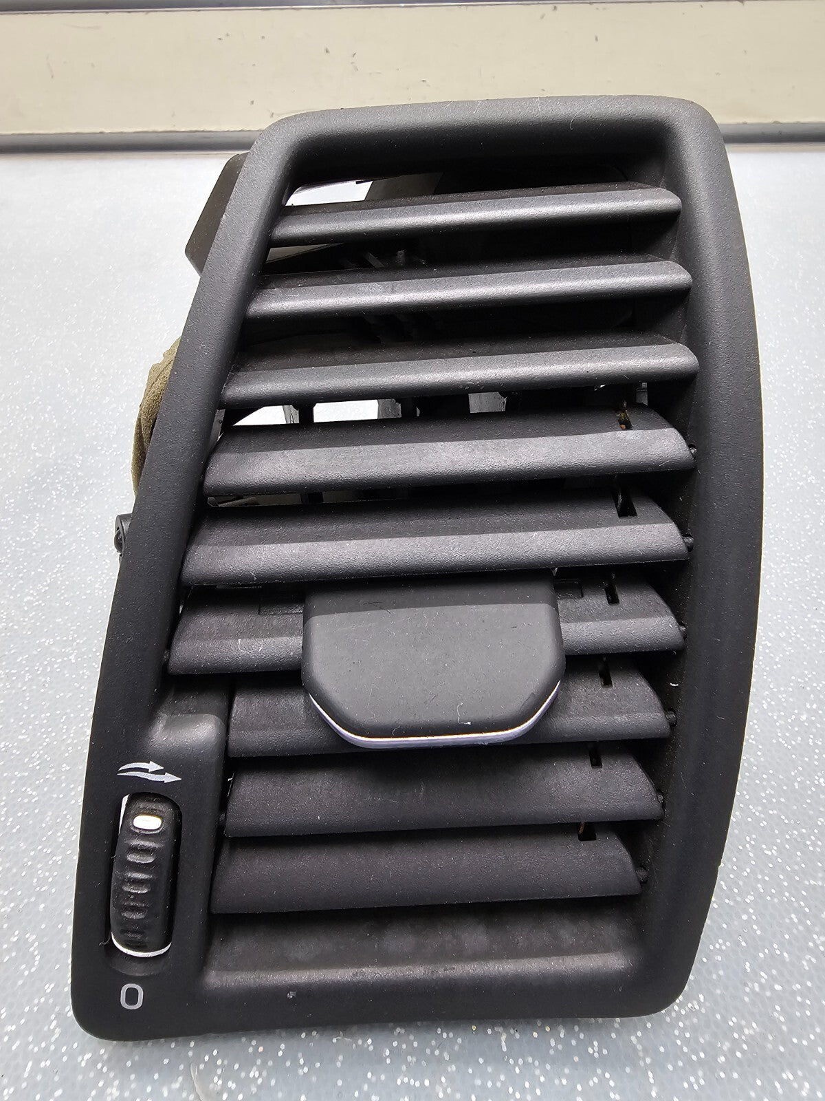 🔥03-14 Volvo XC90 DASH RIGHT PASSENGER A/C AIR VENT HEATER CONDITIONER BLACK