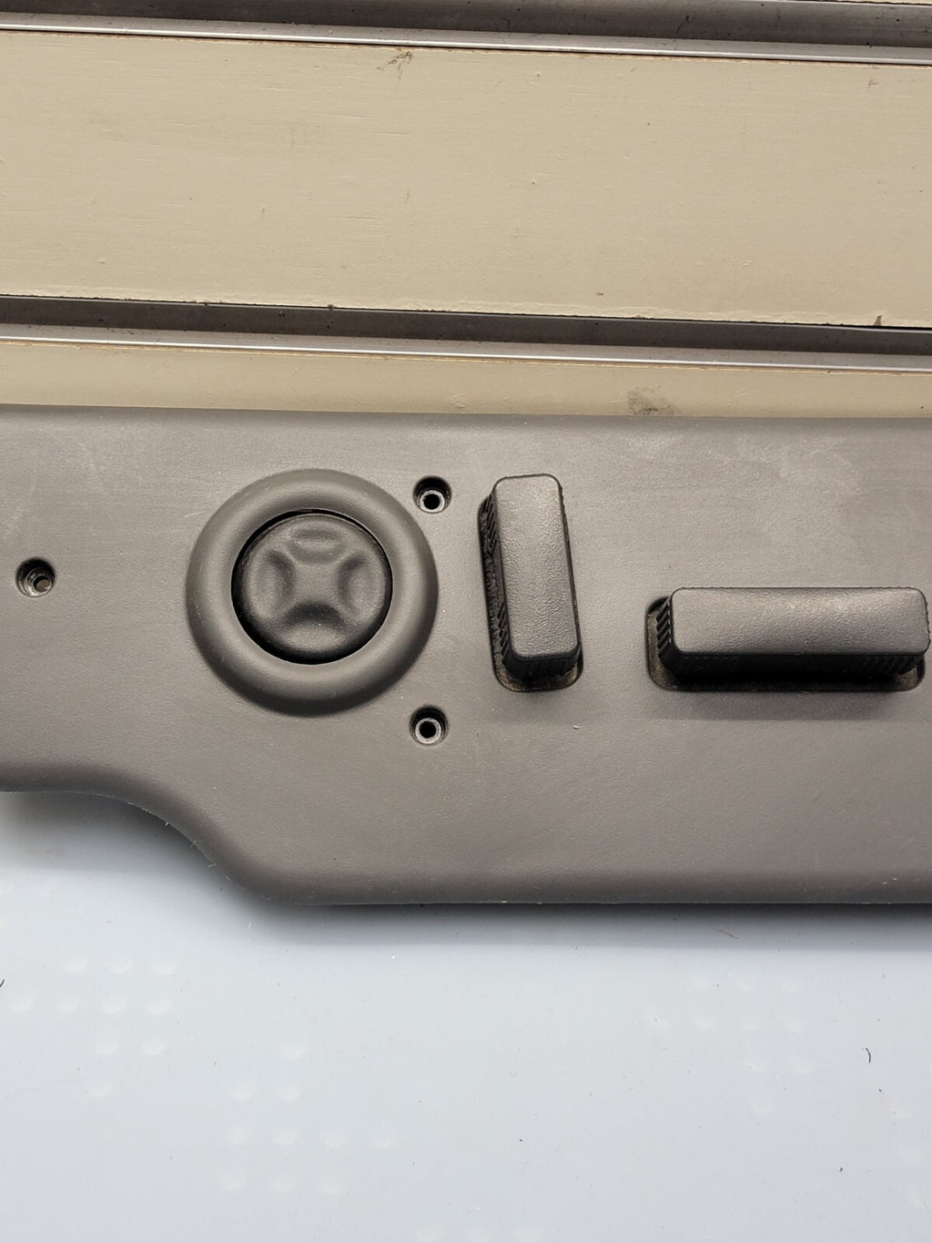 🔥Power Seat Switch Bezel Trim Panel Neutral Tan Driver Side For Chevy GMC Truck
