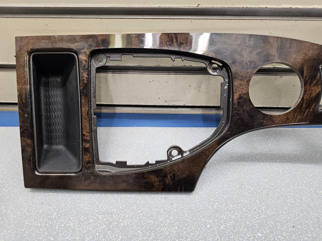 07-10 BMW 5 SERIES 525i 528i Xdrive CENTER CONSOLE SHIFTER BEZEL TRIM PANEL WOOD