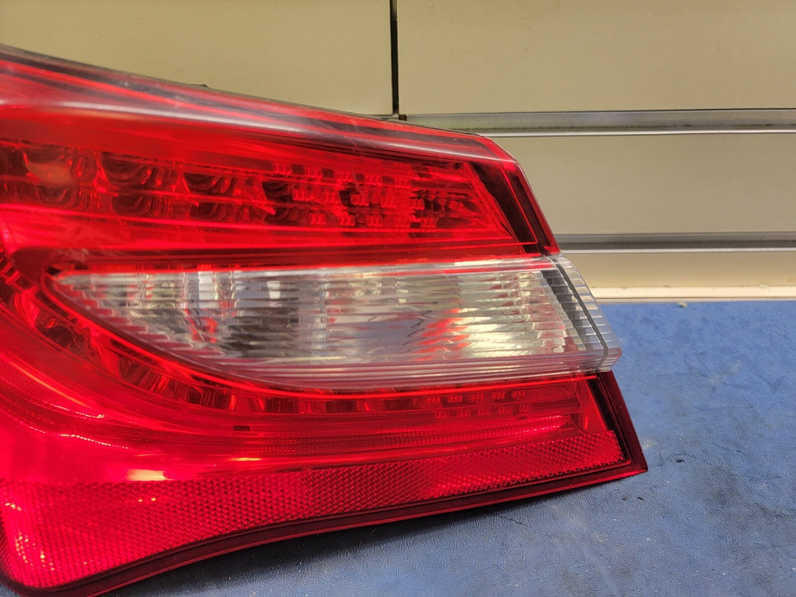 🔥2011 - 2014 Chrysler 200 Tail Light taillight tail lamp DRIVER side left
