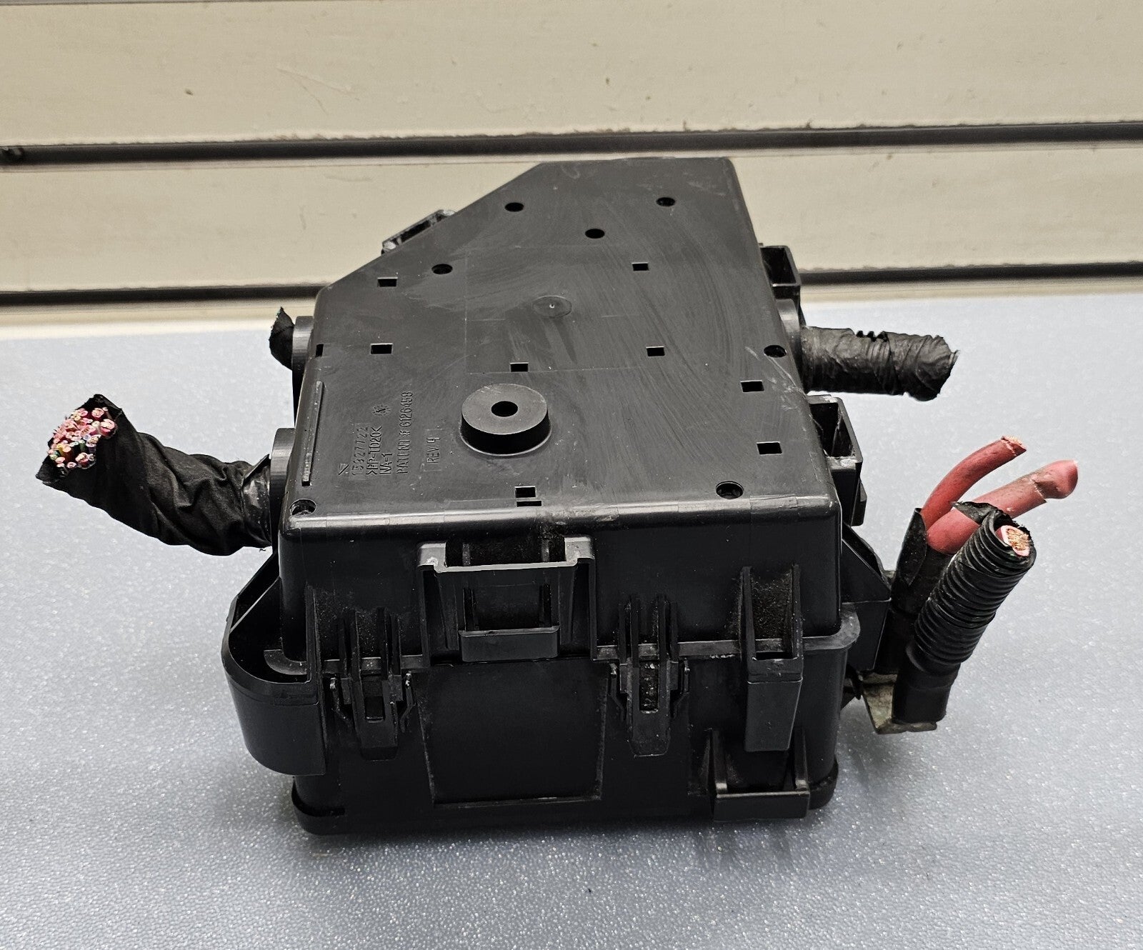 🔥09-10 Acadia Outlook Engine Fuse Relay Box Accessory Wiring Circuit Junction