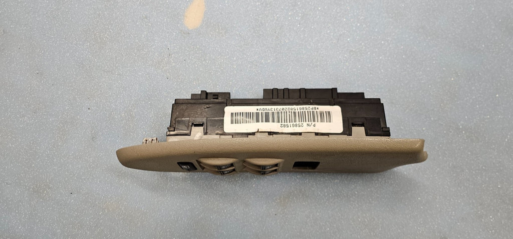 🔥06-09 TRAILBLAZER Front LEFT Master Driver Window Door Switch Assembly Tan
